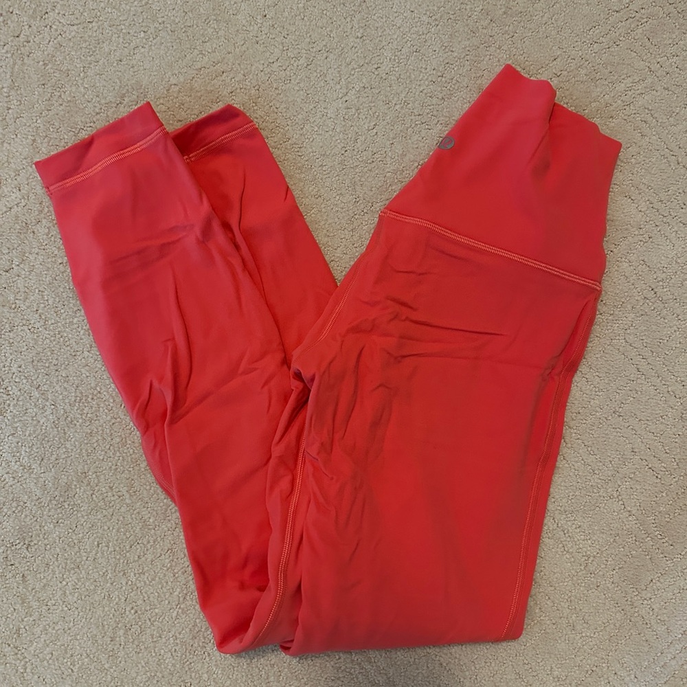 lululemon pink leggings